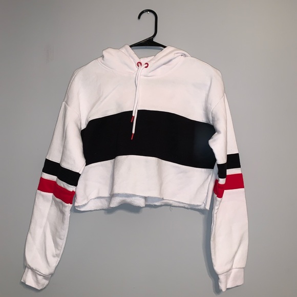 cute cropped color blocked garage hoodie - Picture 2 of 4